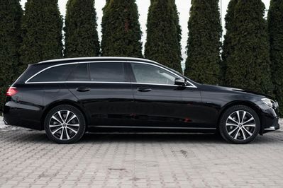 Mercedes Klasa E Kombi 300 de 4MATIC Avantgarde