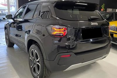 Jeep Avenger Summit 1.2 mHEV aut