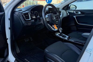 Kia XCeed 1.6 GDI PHEV Business Line DCT