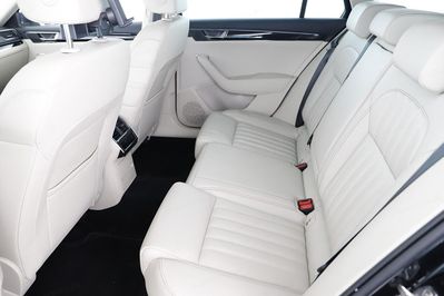 Skoda Superb 2.0 Tdi Scr L&K Dsg