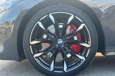 BMW Seria 3 330i xDrive M Sport