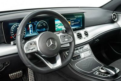 Mercedes Klasa E 220 d 4-Matic