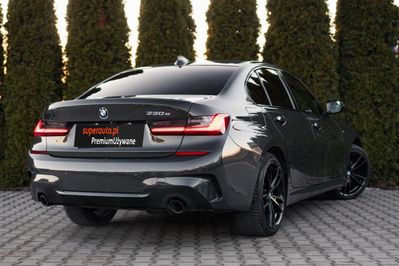 BMW Seria 3 330e M Sport sport-aut