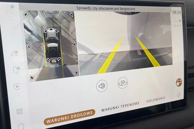 Land Rover Defender 90 D250 X-Dynamic SE