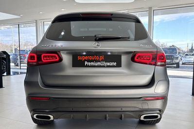 Mercedes GLC 300 e 4MATIC AMG Line