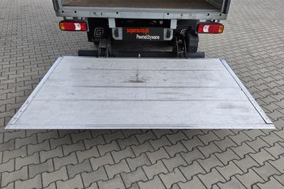 Iveco Daily 35C16 Kontener 8EP + Winda