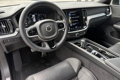 Volvo S60 B5 B AWD R-Design