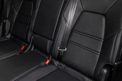 Porsche Cayenne Coupe E-Hybrid Black Edition