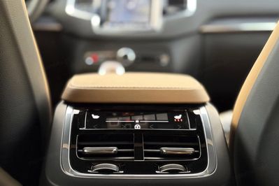 Volvo XC90 B5 B AWD Ultimate Bright 7os