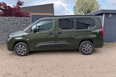 Opel Combo Kombi XL L2H1 EAT8