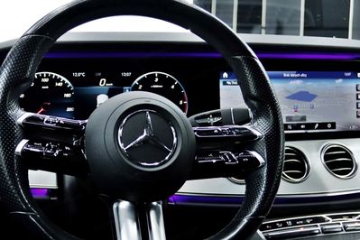 Mercedes Klasa E 220 d 4MATIC AMG Line