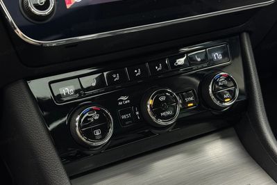 Skoda Superb 2.0 TSI 4x4 Scout DSG