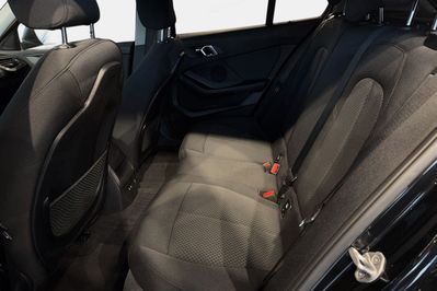 BMW Seria 1 118i M Sport