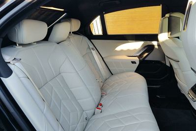 BMW Seria 7 740d xDrive mHEV M Sport sport-aut