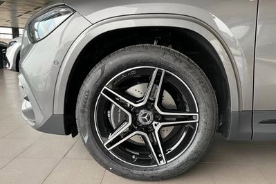Mercedes GLA 220 4-Matic AMG Line