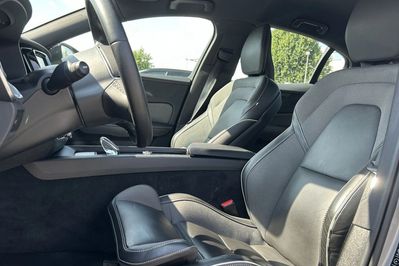 Volvo S60 B4