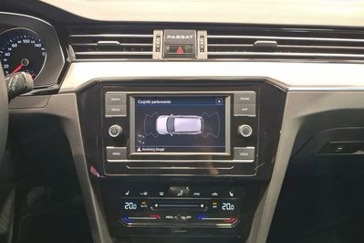 Volkswagen Passat 1.5 TSI EVO Elegance
