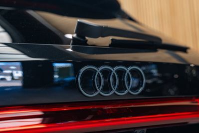 Audi A5 e-Hybrid quattro S line Avant