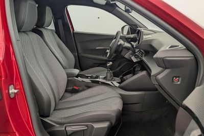 Peugeot 2008 ALLURE 1.2 PureTech
