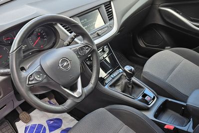 Opel Grandland X 1.2 T GPF Edition Business Pack S&S