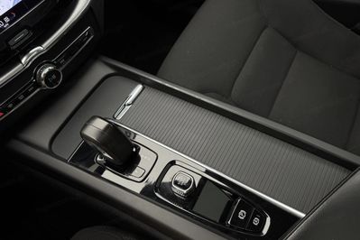 Volvo XC60 T6 Plug-In Hybrid AWD Inscription aut