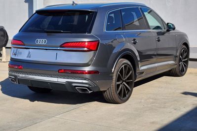 Audi Q7 55 TFSI e quattro S Line