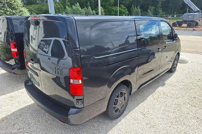 Fiat Scudo XL L2H1 EAT8 Zabudowa Brygadowa