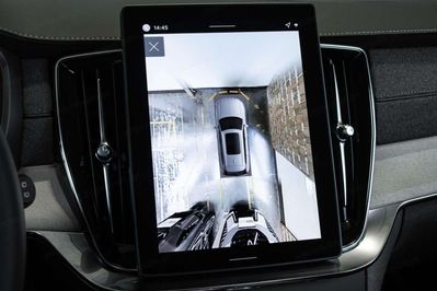Volvo XC90 T8 AWD Plug-In Hybrid Ultra Bright