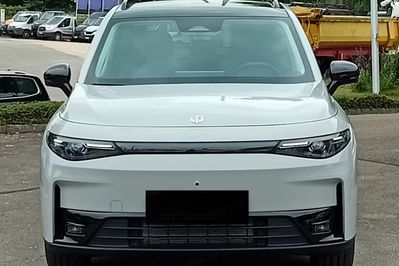 Leapmotor C10 Design 1.5 Hybrid