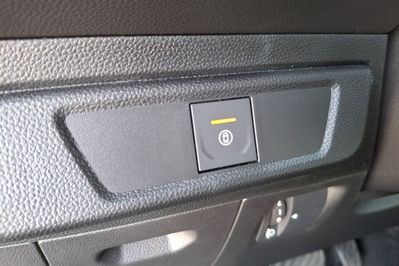 Dacia Jogger Extreme+ 1.6 Hybrid AT 7-miejsc