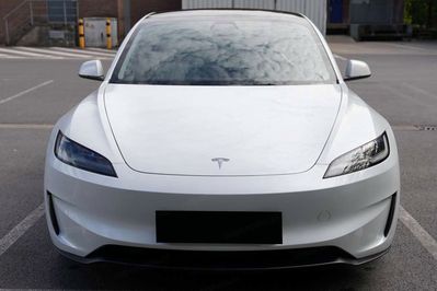 Tesla Model 3 Performance AWD