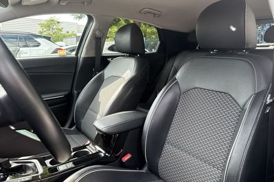 Kia XCeed L 1.5 T-GDI  DCT