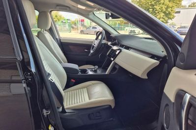 Land Rover Discovery Sport D200 AWD S