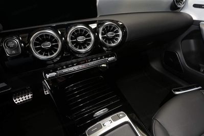 Mercedes Klasa A 200 AMG Line