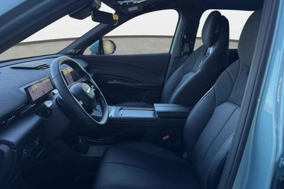 Omoda 7 1.5 t-Gdi Super Hybrid Luxury