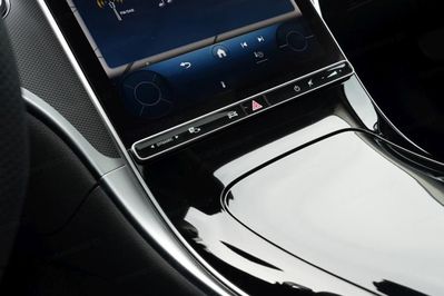 Mercedes Klasa C 200 mHEV Avantgarde