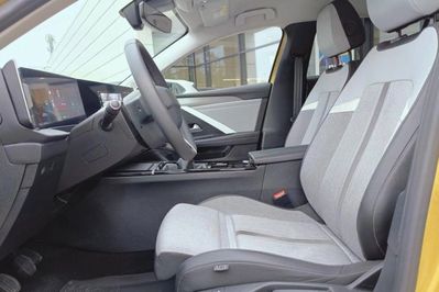 Opel Astra 1.2 T Elegance S&S