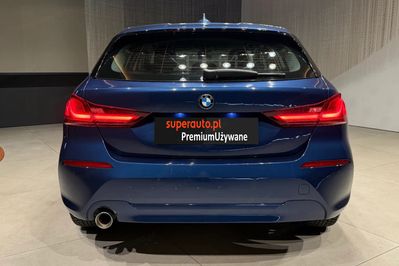BMW Seria 1 118i Advantage