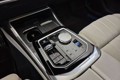 BMW Seria 7 740d xDrive mHEV M Sport