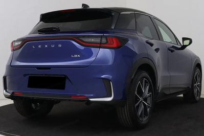 Lexus LBX Emotion 1.5 Hybrid