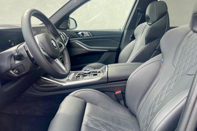 BMW X7 M60i xDrive