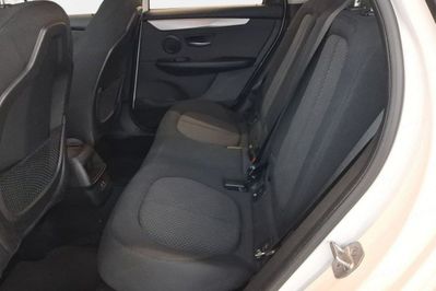 BMW Seria 2 216d aut