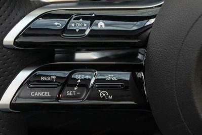 Mercedes Klasa E 220 d 4-Matic AMG