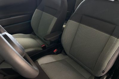 Mini Mini Cooper SE Linia Essential