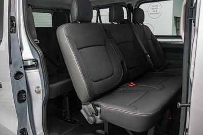 Renault Trafic Kombi L2H1 AT9