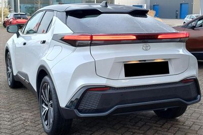 Toyota C-HR Executive 2.0 Plug-in Hybrid Dynamic Force