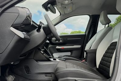 Citroen C3 Aircross Hybrid 136---DSC6 Max