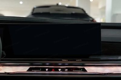 BMW Seria 7 740d xDrive M Sport