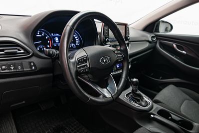 Hyundai i30 1.5 T-GDI 48V Smart DCT