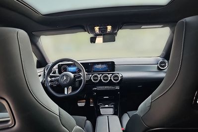 Mercedes CLA 200 AMG Line